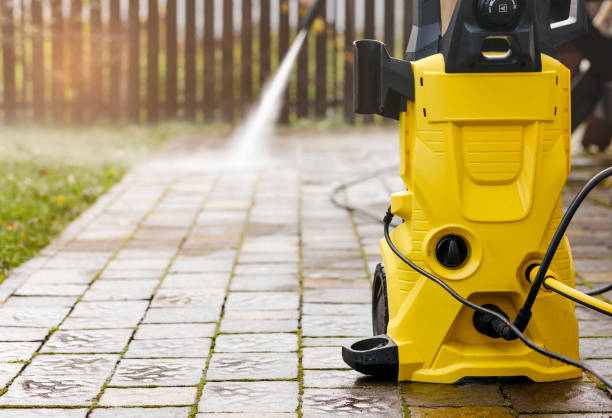 Spring Cleaning in Long Lake, MN